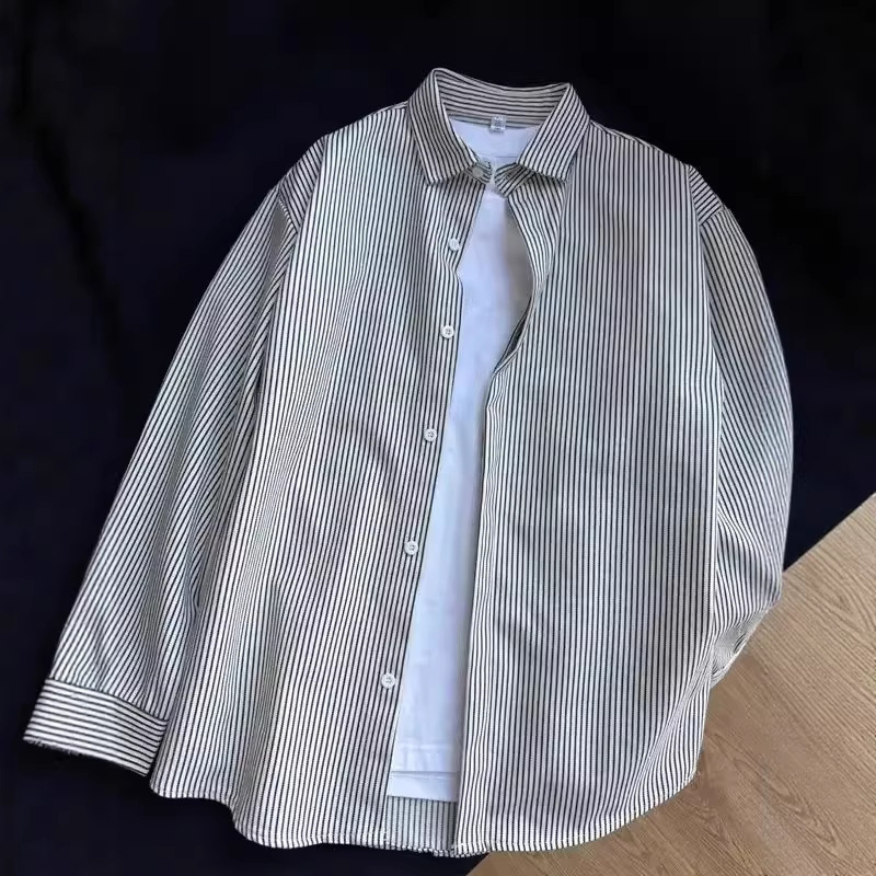 Spring and Autumn Black and White Vertical Striped Long-Sleeve Shirt for Men, American Retro Style Base Shirt, Designer Couple's Cardigan Jacket