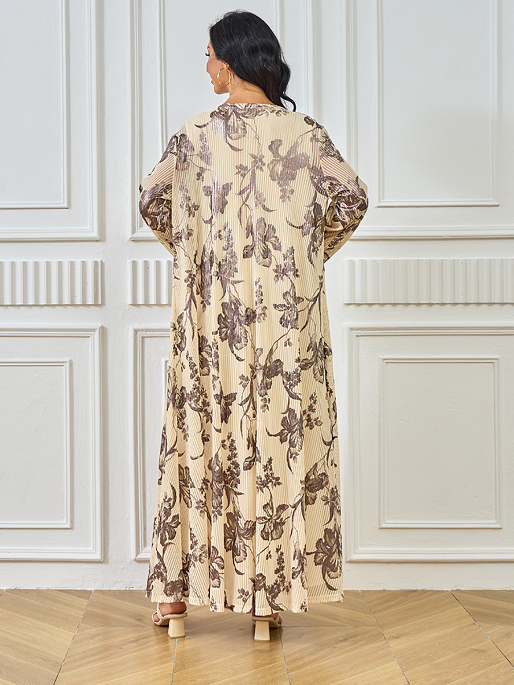 Middle East 2024 Summer New Fashion Gold-Embossed Muslim Dress Dubai Travel Cardigan Robe European And American Women's_ecoleips.com