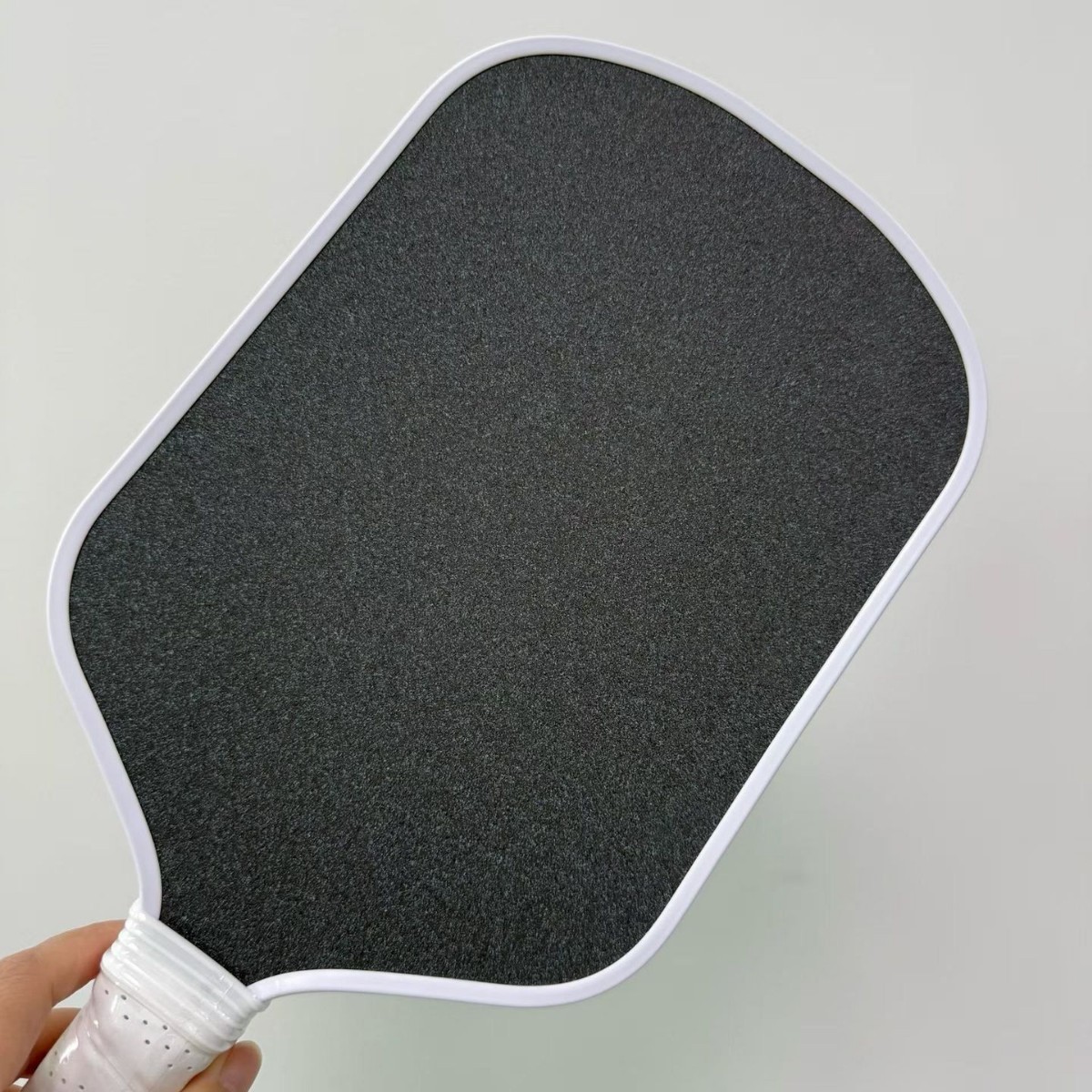 Inferno 2.0 Aero Black Pickleball Paddle with Matte Diamond Texture Surface 16 mm Mpp