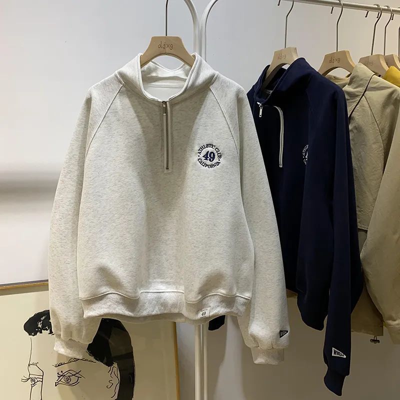 高級重工刺繍減齢立襟ファスナーの長袖のゆったりとしたベルベットの厚いガードルの上着の綿|undefined