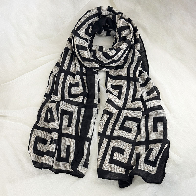 出口热销围巾女秋冬季新款韩版洋气丝巾时尚披肩保暖气质百搭围脖