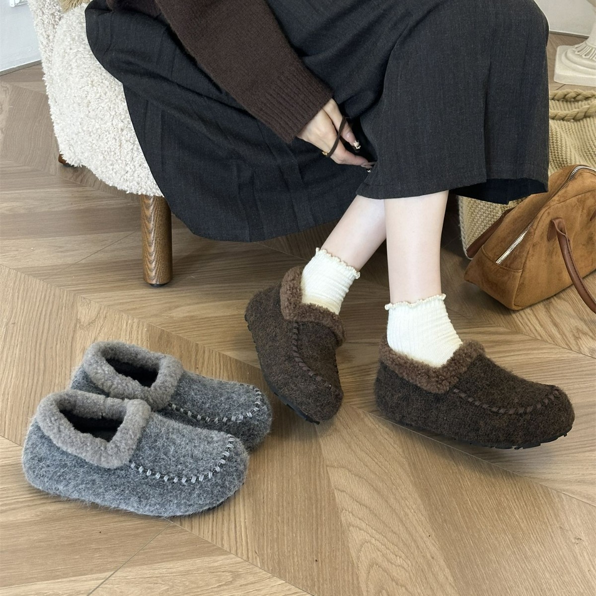 KAMIYA2025新款秋冬内增高毛呢加绒厚底博肯懒人豆豆保暖女单鞋
