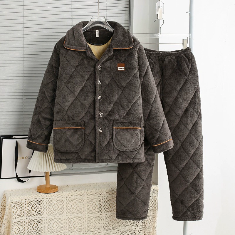 Зимние мужчины среднего и пожилого возраста пижамы фланелевый трехслойный хлопок теплая и утолщая домашняя одежда Молочный бархат мужская одежда оптом