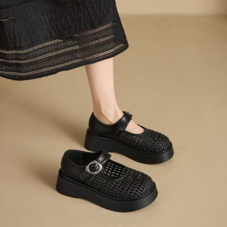 Retro estilo hueco zapatos de mujer de altura 2026 verano nuevo estilo francés transpirable cómodo zapatos de una sola