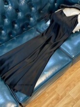 Solid Low Neck Open Back Suspended Dress��ɫ���I¶�������Lȹ