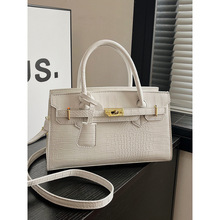 �羳�r�Џ͹��{�~�y�p�ݰٴ������K�����Ůʿͨ�ڰٴ�μ�б���