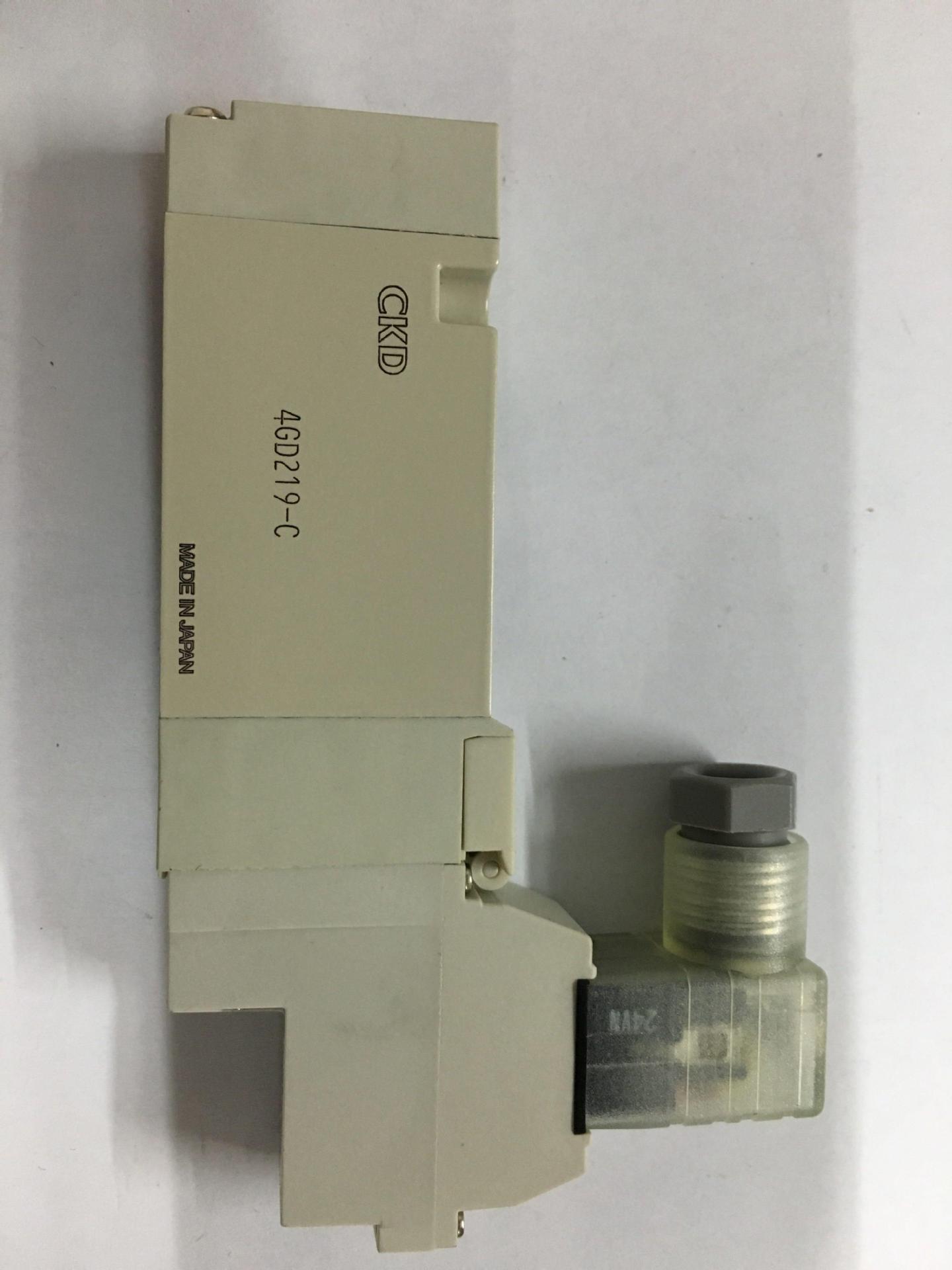 现货供应日本CKD电磁阀4GD219-C