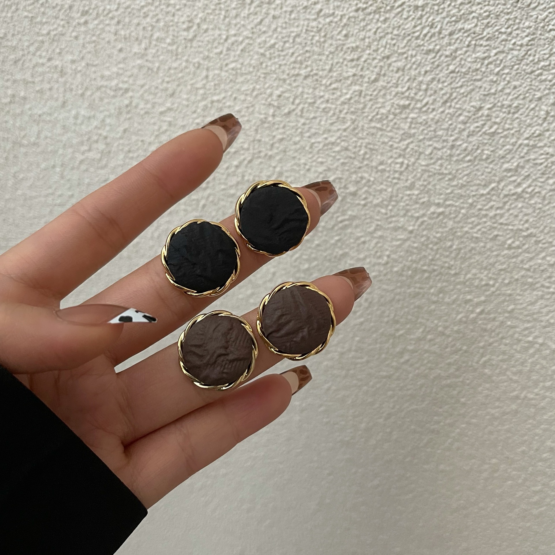 Retro universal elegant fashionable sophisticated earrings