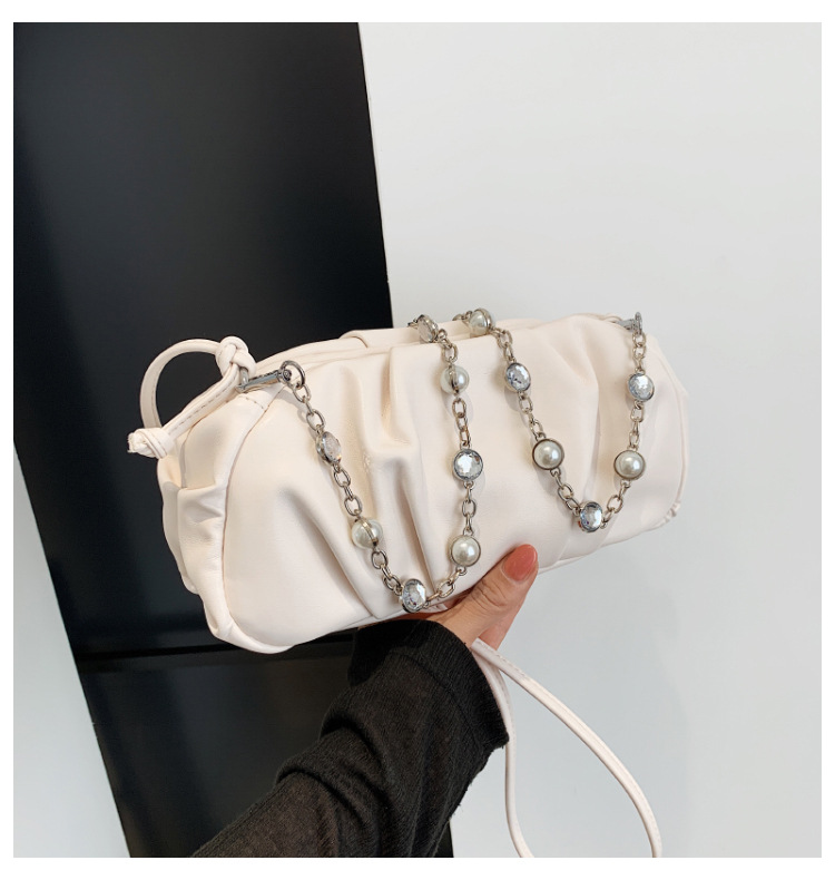 Wholesale Soft Pu Fold Pearl Chain Single Shoulder Handbag Nihaojewelry display picture 27