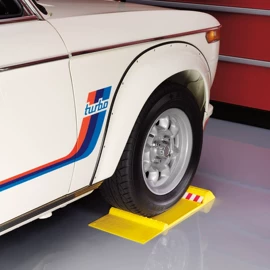 收纳盒;地坪;厨房置物架