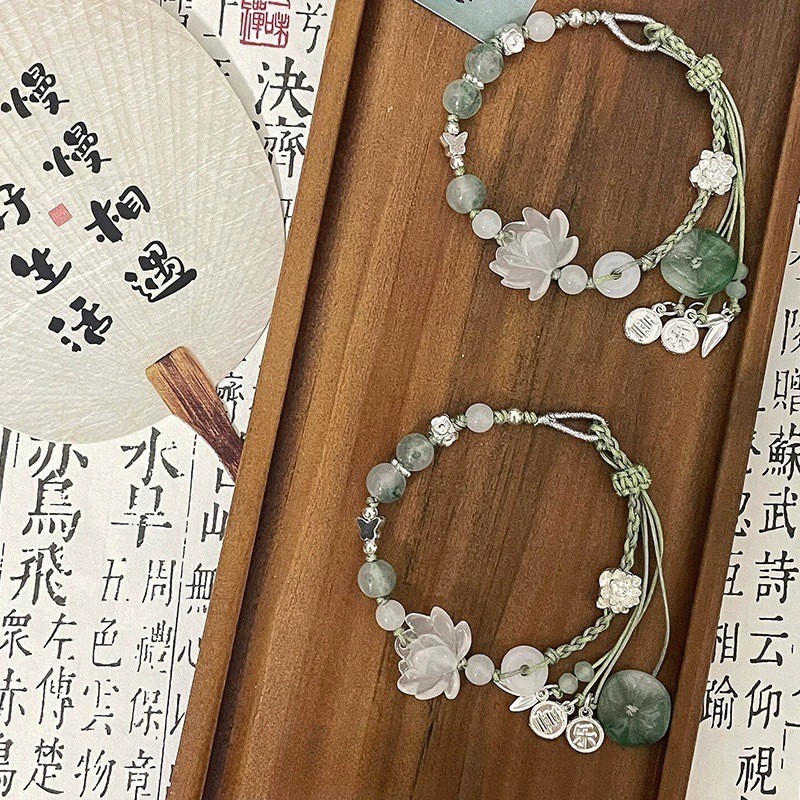 新しい中国風の蓮の星手織りブレスレットニッチ蝶織りブレスレットシンプルなハイエンドアクセサリーブレスレット|undefined