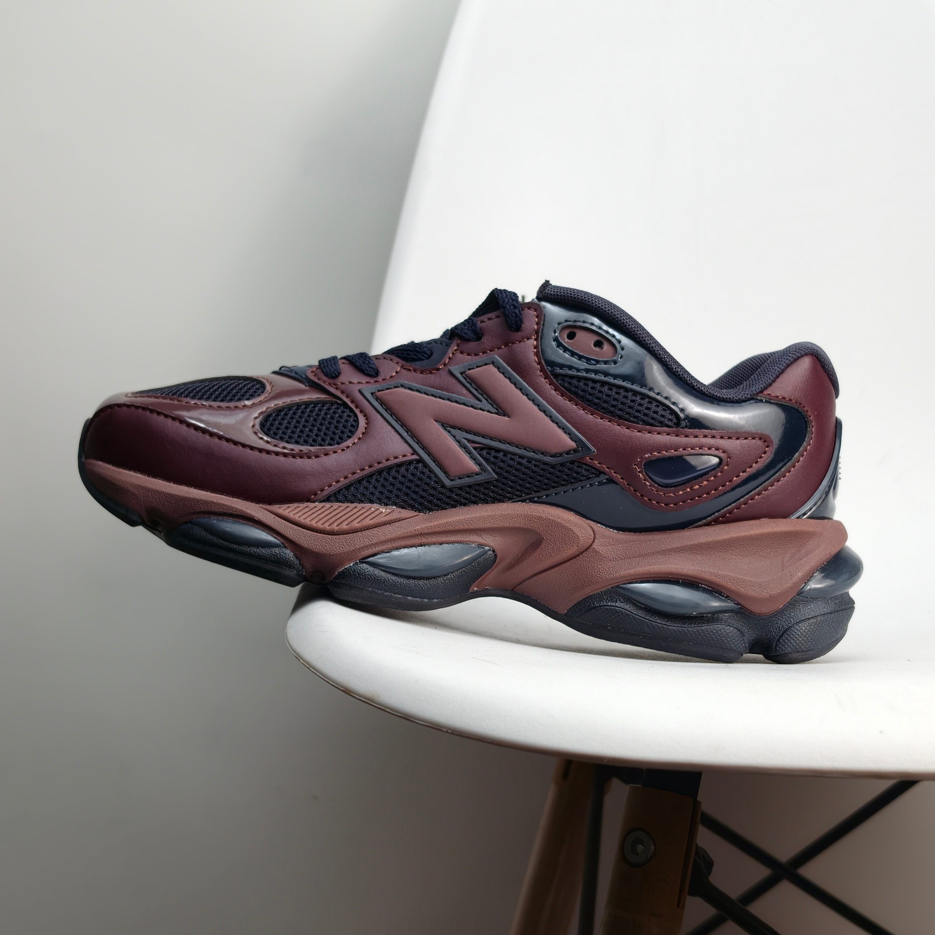 NB983 chunky-soled height-increasing sneakers for autumn and winter, couple's street fashion casual shoes, versatile everyday commuter shoes