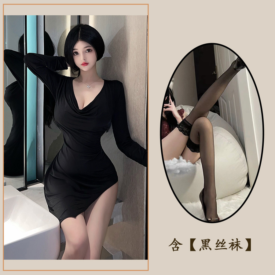 검정 + 검정 스타킹