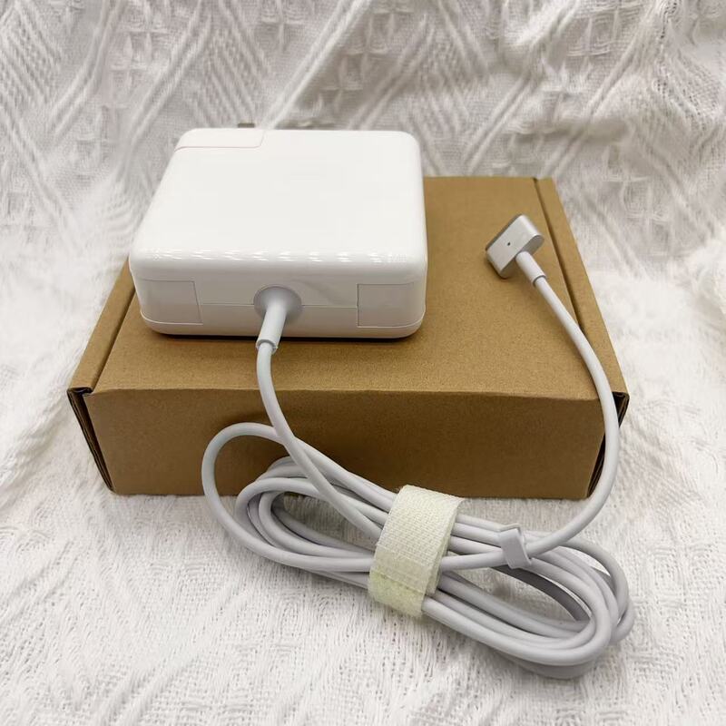 Suitable for Apple MacBook Pro 85W Laptop A1398 A1424 Magnetic Power Adapter