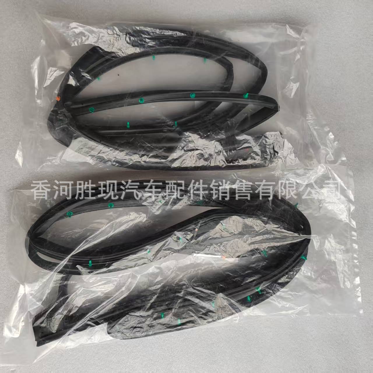 821302V000 Is Suitable for the Door Seal Strip and Door Frame Seal Strip of Korean Hyundai Veloster 821402V000