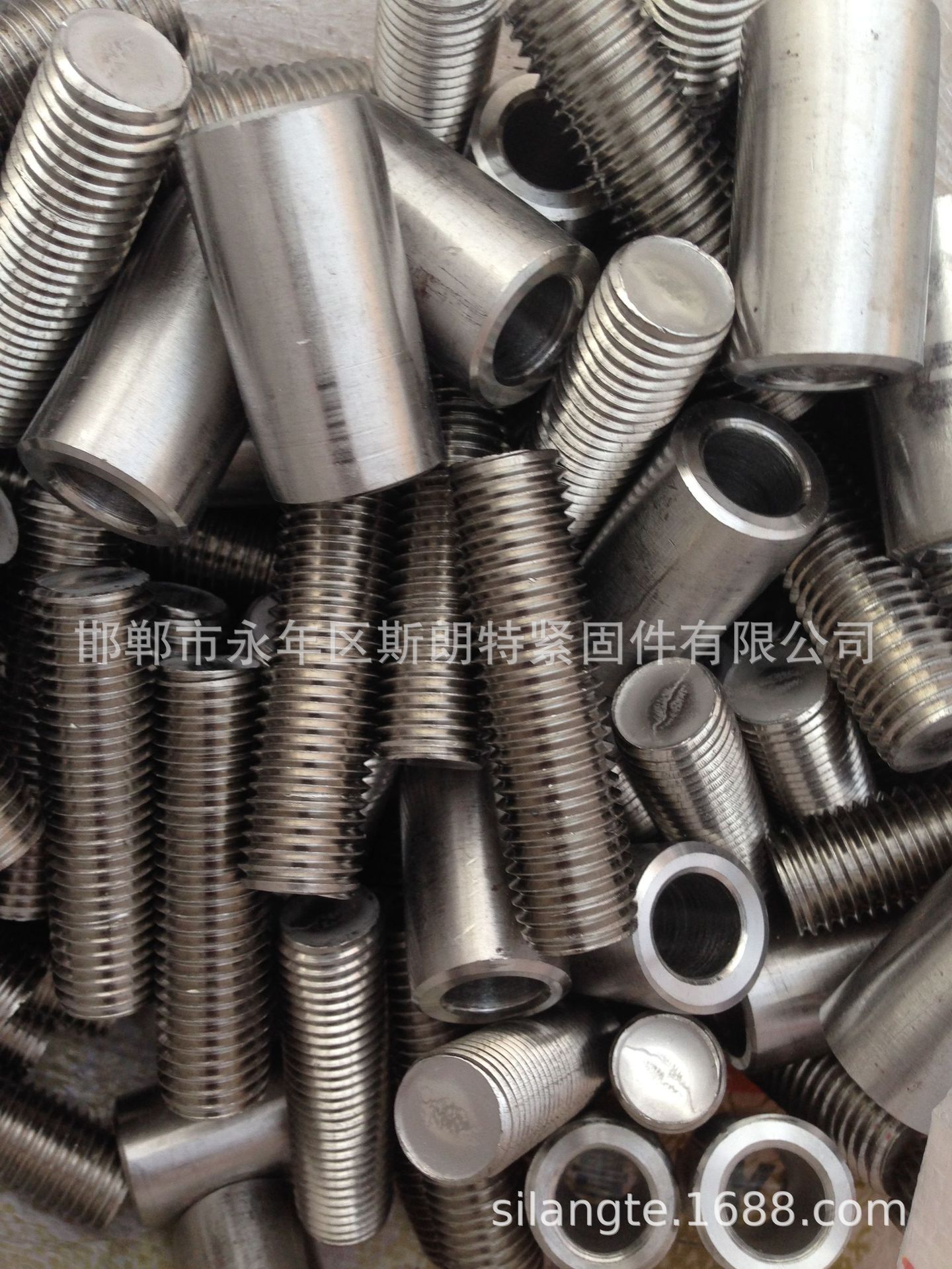 ��е�� ��е��� ������˨ ������˿ �Ǳ���̼� ����������˨