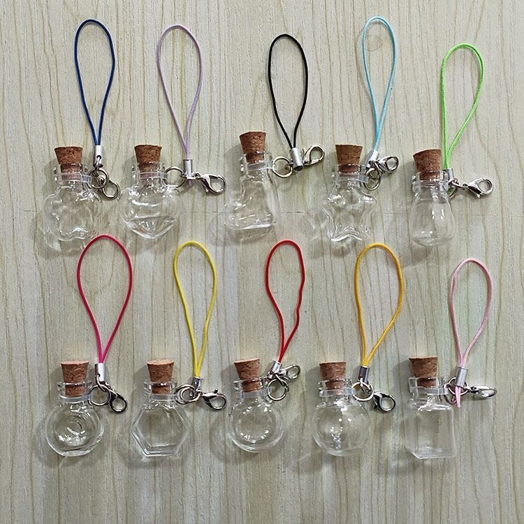 Unique DIY Glass Liquid Sand Mini Drifting Wishing Glow-In-The-Dark Sand Perfume Bottle Pendant Accessory Cute Unique DIY Glass Liquid Sand Mini Drifting Wishing Glow-In-The-Dark Sand Perfume Bottle Pendant Accessory Cute