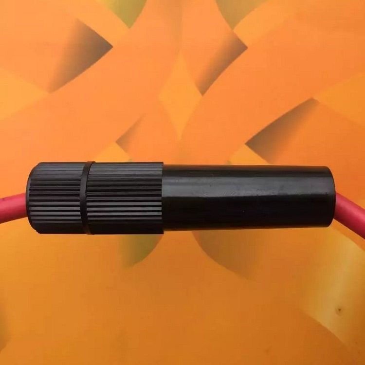 线束保险丝盒,10x38保险丝盒LED路灯保险盒机械电子用保险丝盒