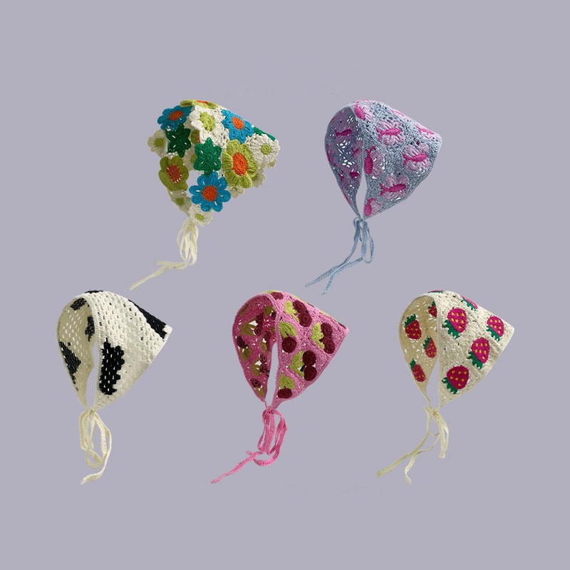 Spring and Autumn Outing Ins Sweet and Cute Handmade Knitted Headband for Girls, Personalized Crochet Floral, Literary Style Triangular Scarf