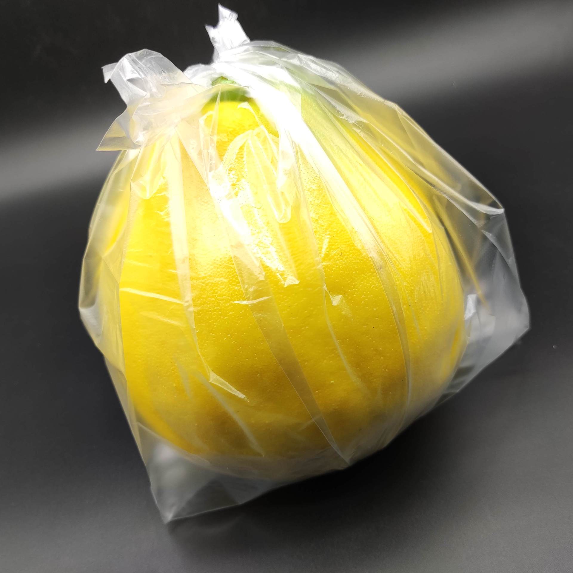 2、	背心型透明塑料袋葡萄柚蜜柚柚子水果套袋子果薄膜包装袋子