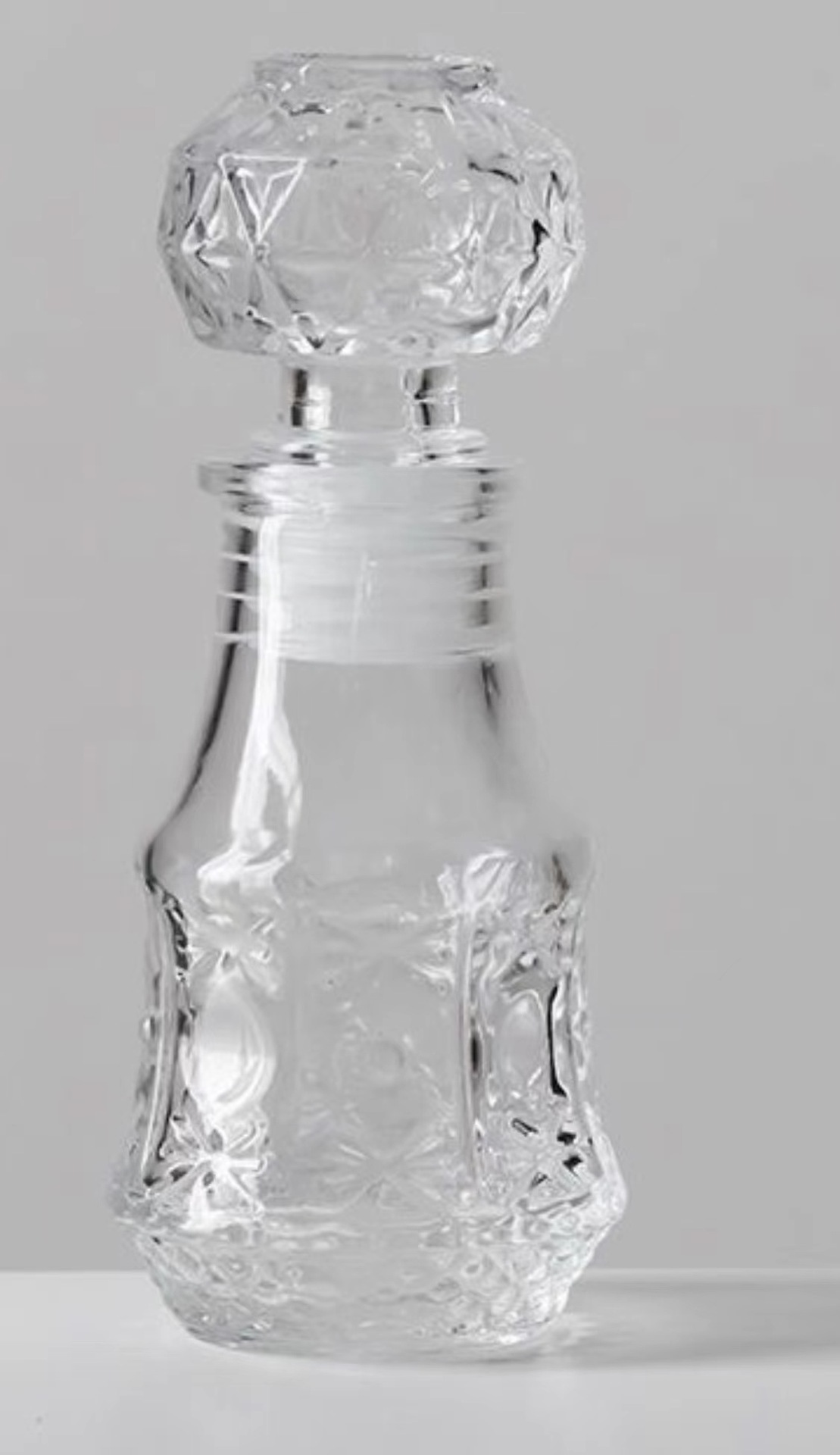 50毫升100毫升高档透明玻璃小酒瓶 试喝酒瓶分装酒瓶玻璃酒瓶空瓶