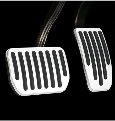 Suitable for Tesla Huanxin Model 3Y Brake Accelerator Pedal Rest Pedal 25 Anti-Slip Electric Door Pedals (Dekorativ pedal başlıqları) - 17-26-model3y-brake-throttle-silver