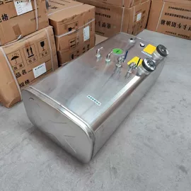 车身及附件;库存汽摩配件;驾驶室及配件