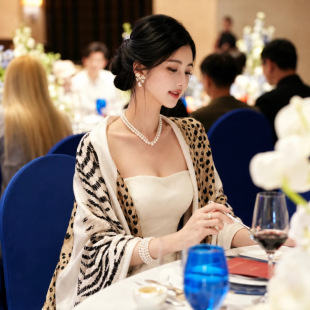 ���X�L~�͹��ϻ����y���������ˇ������������鱡��͸��z��
