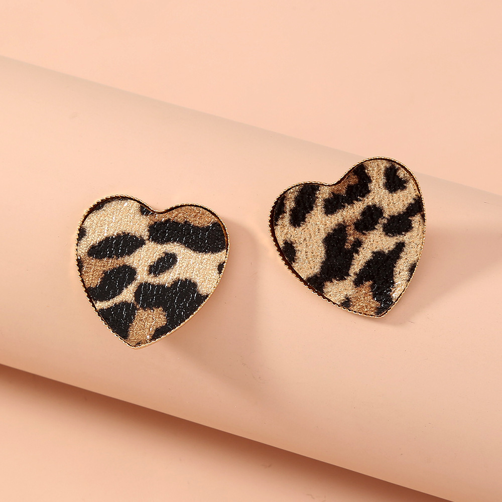 Fashion Plush Leopard Earrings Wholesale Nihaojewelry display picture 17