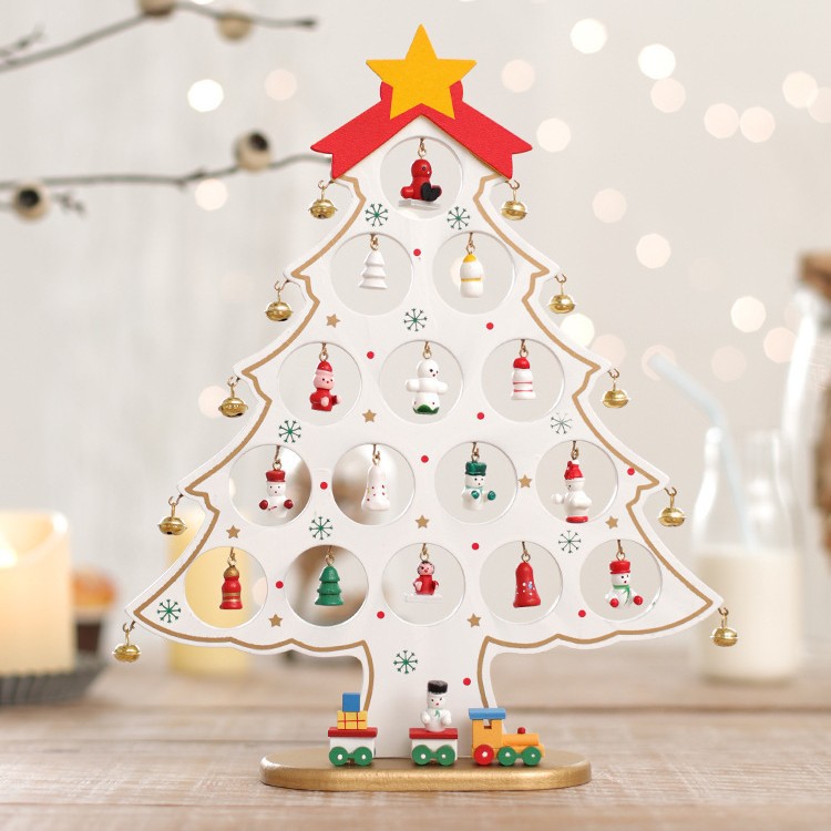 Gran árbol de madera blanco de una sola pieza