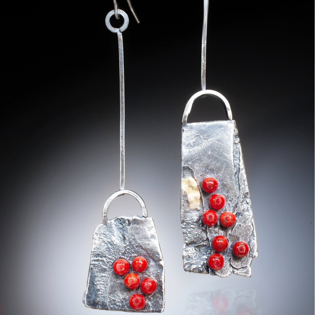 Rong Yu wish women's earrings coral red plated retro Thai silver earrings exquisite creative lock-shaped bag earrings