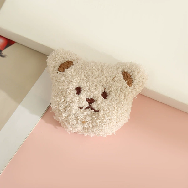 Beige, with little bears, 6.5×7.5cm
