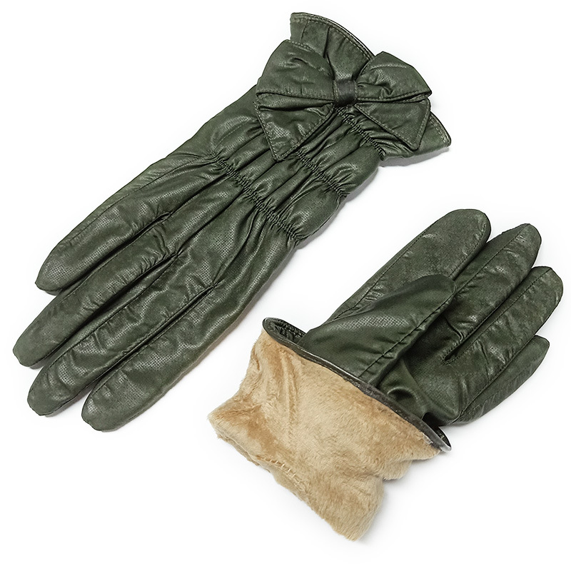 秋冬加绒保暖羽绒布手套女可爱蝴蝶结防泼水手套户外现货服饰手套