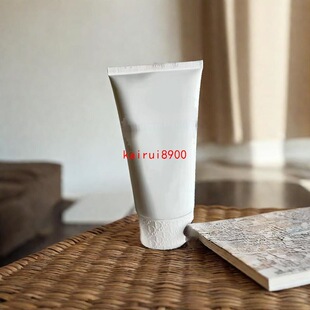 ������ƽ����u����ؿ���ë�׺��o��ˬ���坍���o�X150ML���