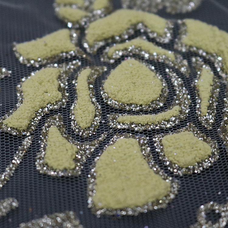Después del proceso de tela de malla de poliéster todo hilo de malla pulverizado oro oro vestido de boda vestido de princesa relieve palacio tela de ropa Han