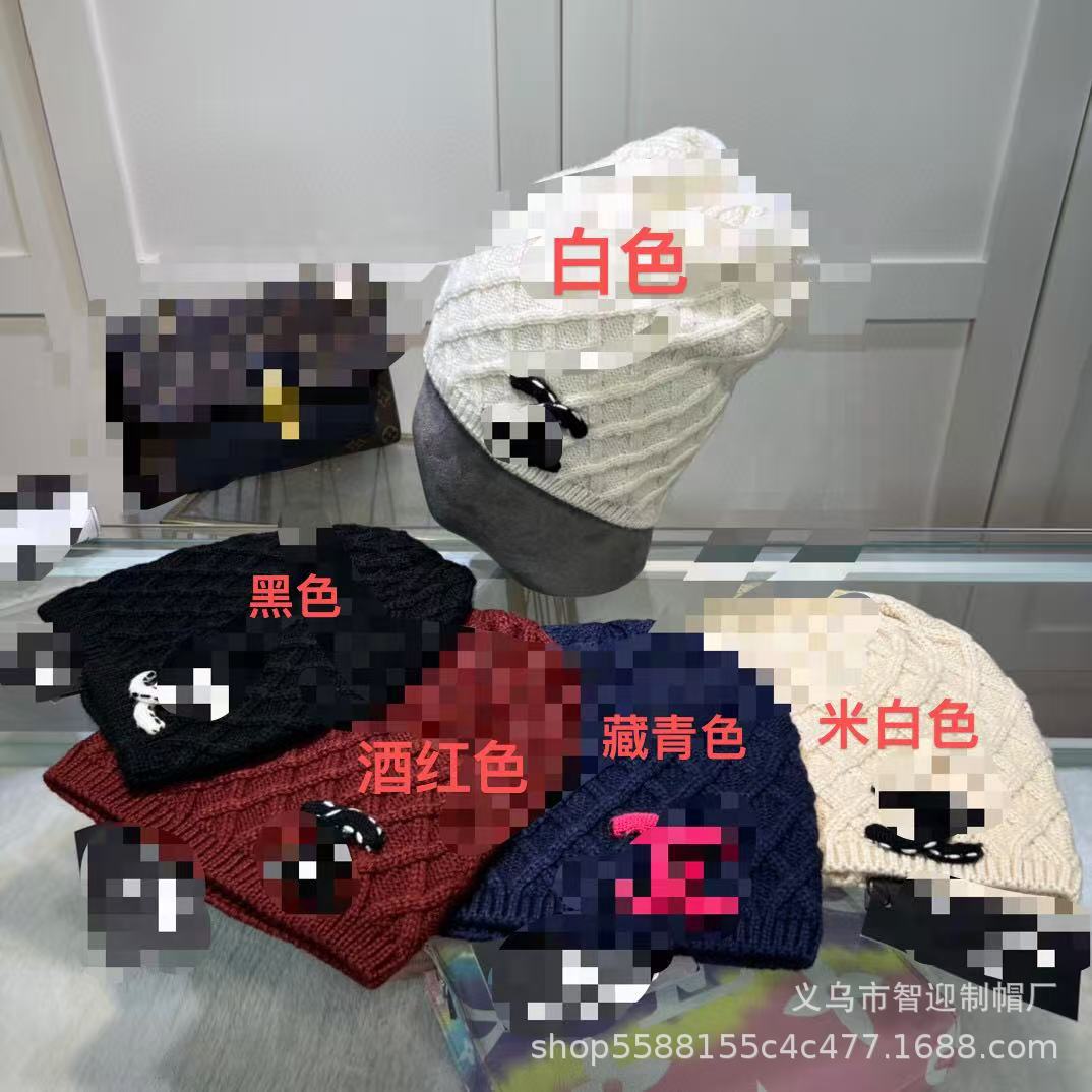 대각선 체크 무늬 블랙