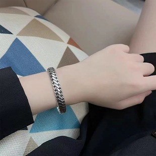 �r�����n�L���Գ���݆̥�D���_�����CinsС���OӋ���s���г��֭h