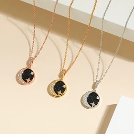 戒指;项链;手链