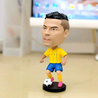 World Cup Football Star: Car ornaments - -spring-yellow-clothes-ronaldo