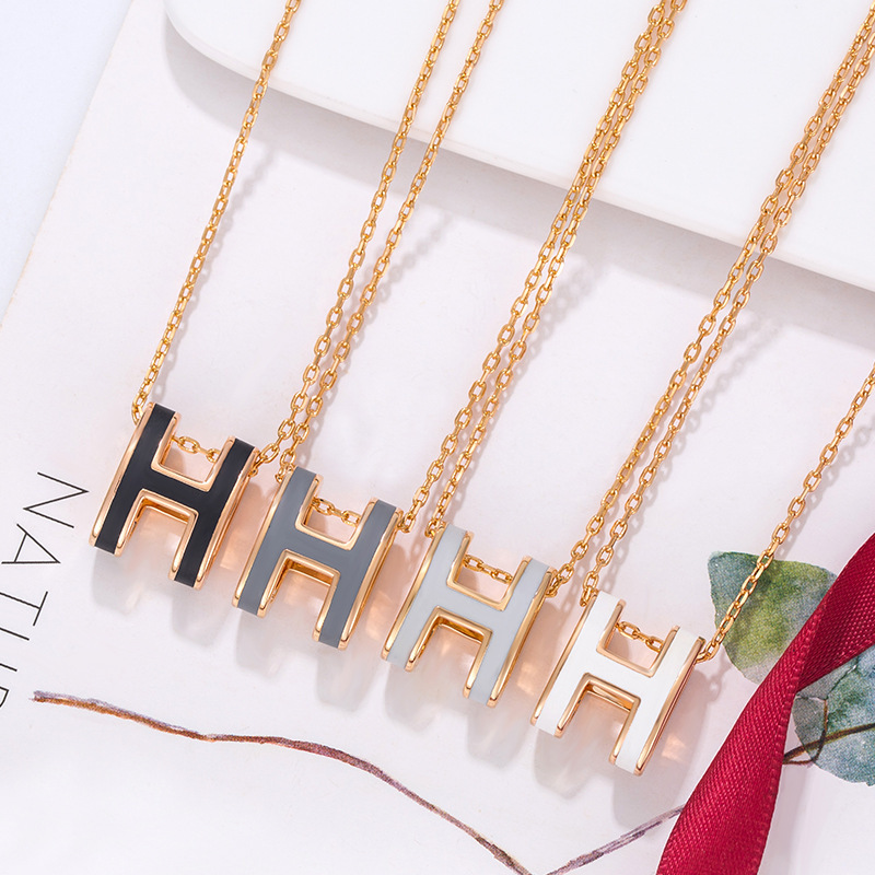Aima Home h Enamel Color Whole CNC Counter Grade Collar Necklace Female Internet Red H Letter Plated 18K Gold Collar Pendant