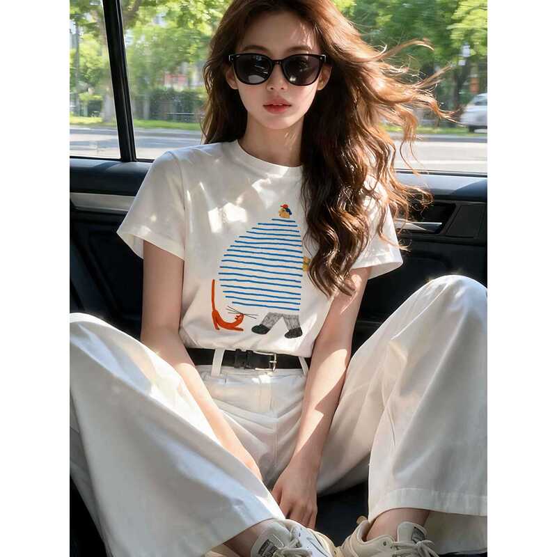 Unique and soothing cartoon print pure cotton short-sleeve women's summer T-shirt with a loose fit and round neck, slimming and versatile top