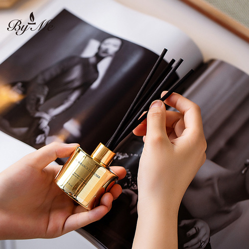 BYME electroplated two-color fragrance aromatherapy gift box aromatherapy candle set wedding birthday gift Goddess' Day gift