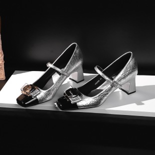 2988-k91 Korean version of the women's shoe's head of the head of the color banquet, a band of the heel, the heel of the metal decorative light mouth single shoe female