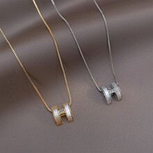 铜镀真金吊坠轻奢贝母H字母项链气质轻奢高级感厂家直销跨境爆款