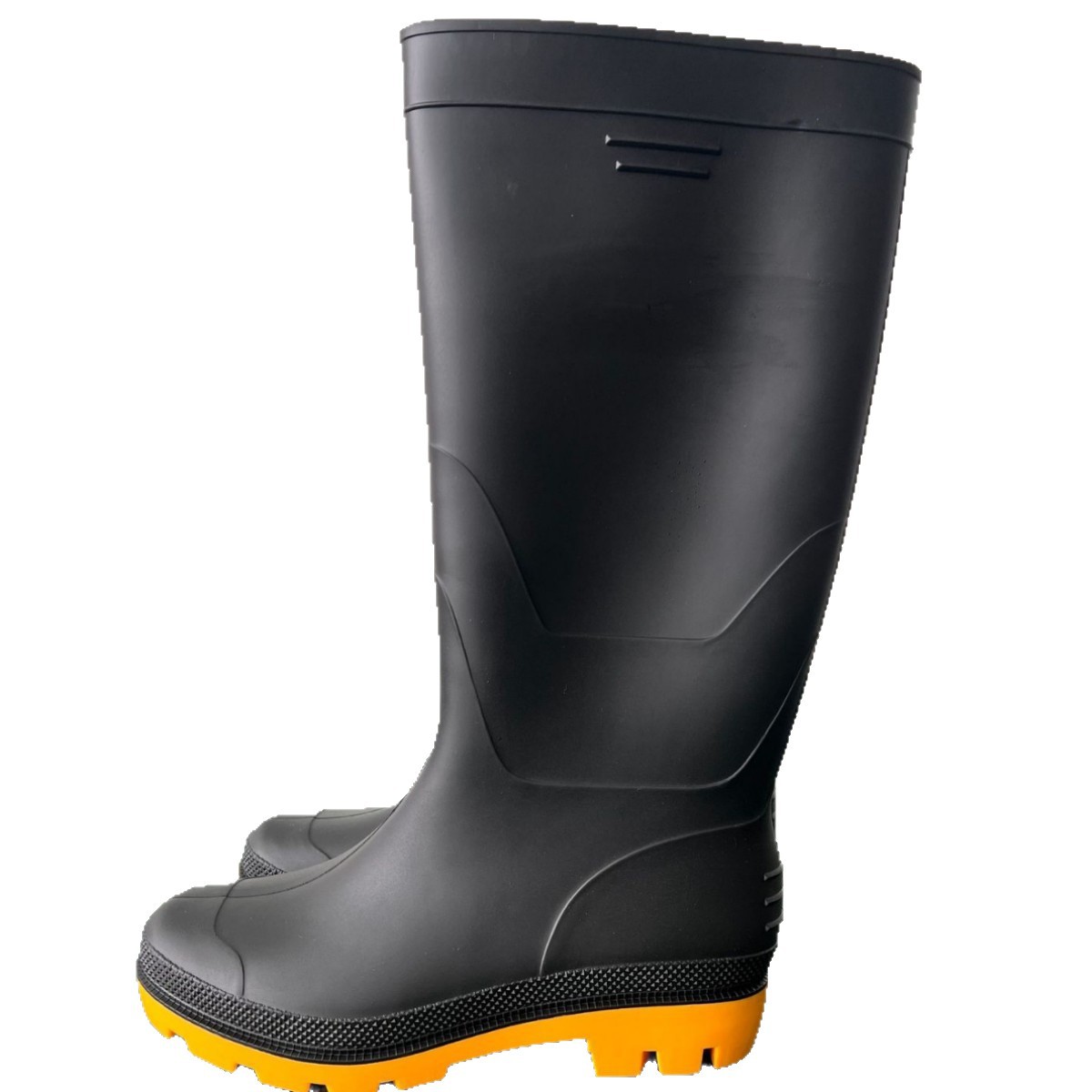 Zapatos de lluvia de protección laboral de PVC para hombres zapatos de goma antideslizante de barril alto zapatos de agua espesar tendón fuente al por mayor