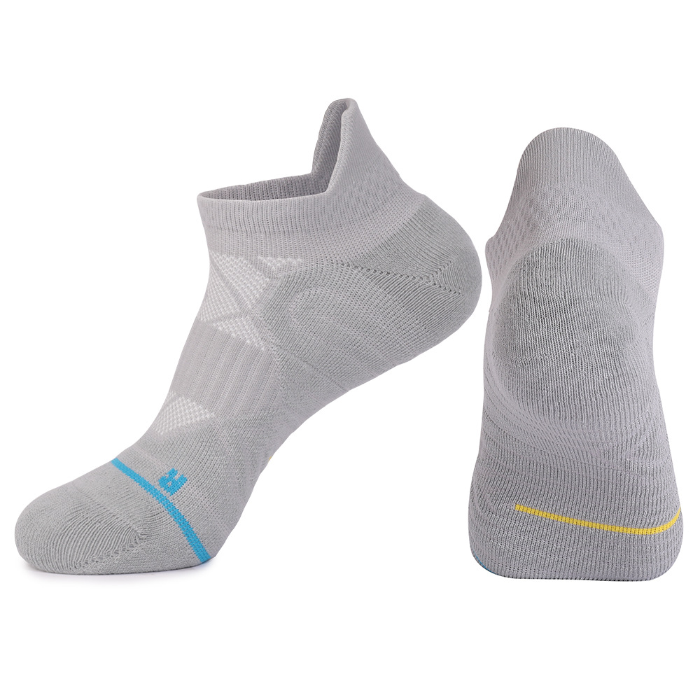 Calcetines de baloncesto de tubo corto antideslizantes transfronterizos, absorbentes de sudor, transpirables y gruesos, calcetines de fondo de toalla, calcetines deportivos que absorben los golpes, calcetines para correr para hombres y mujeres
