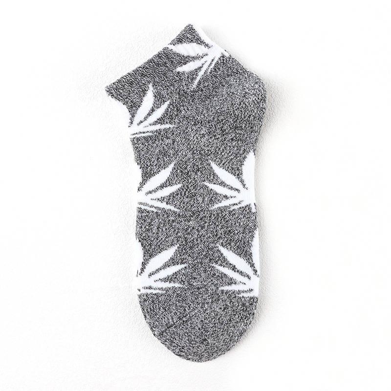Ins Trendy Socks Cotton No-Show Socks Sports Socks Colorful Leaf Low-Cut Couple Invisible Maple Leaf Socks Comfortable Breathable Socks Ins Trendy Socks Cotton No-Show Socks Sports Socks Colorful Leaf Low-Cut Couple Invisible Maple Leaf Socks Comfortable Breathable Socks
