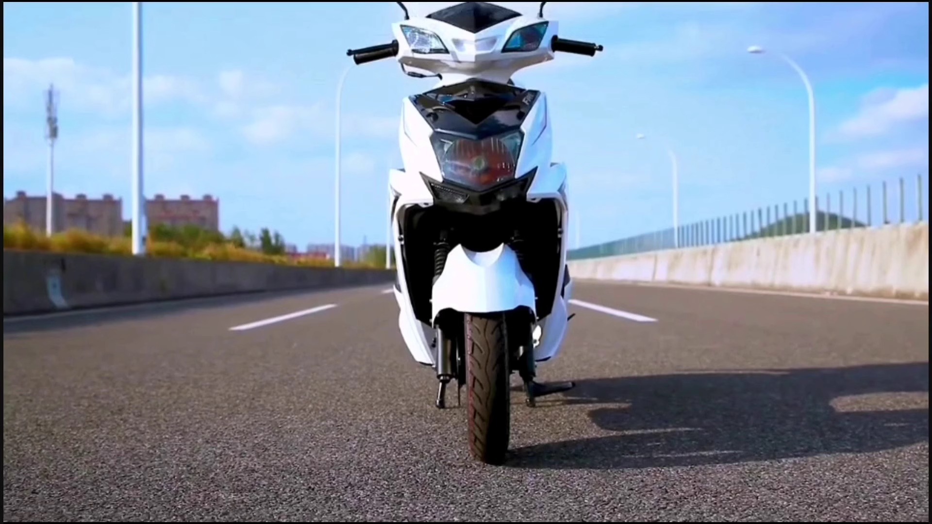 Cross-Border Foreign Trade Export Brand New 125C Two-Wheel Scooter Fuel-Saving Vehicle Shangling Second Generation Fuel Men and Women