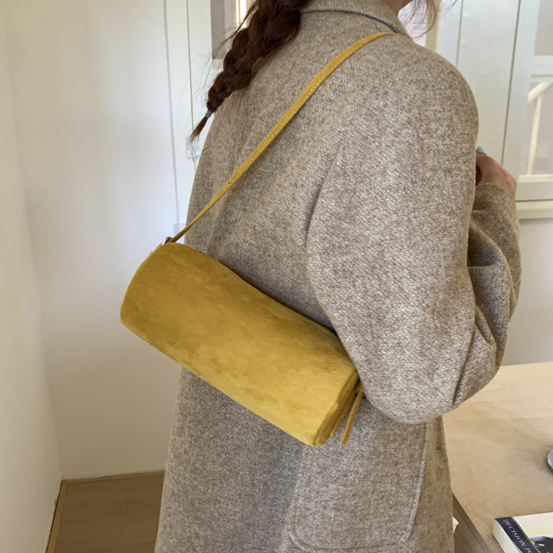 Korean Style Cylindrical Bag for Women 2026 New Style Suede Crossbody Bag High-End Casual Commuting Shoulder Underarm Bag Wholesale