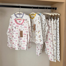 10A�־�A����|�Ӻ�ͯ���b��ͯ�Ҿӷ�����Ů��˯�´�����ﶬ